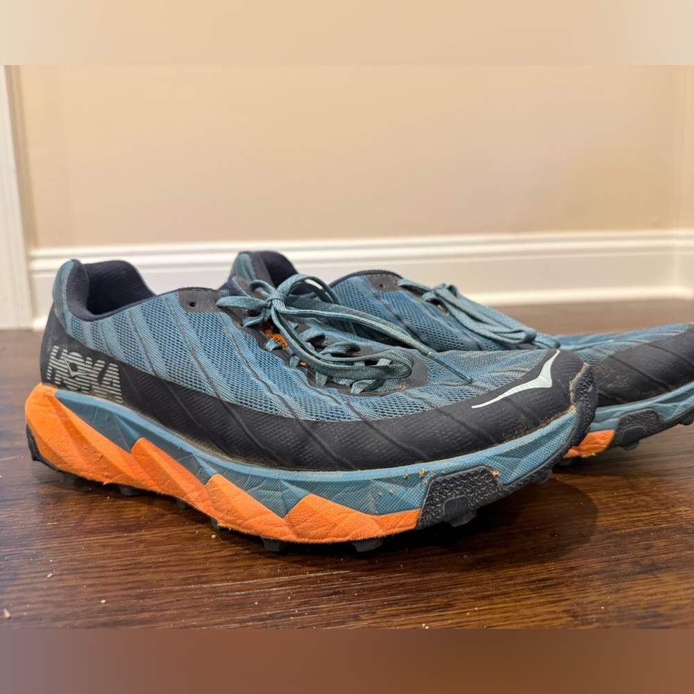 Hoka Torrent